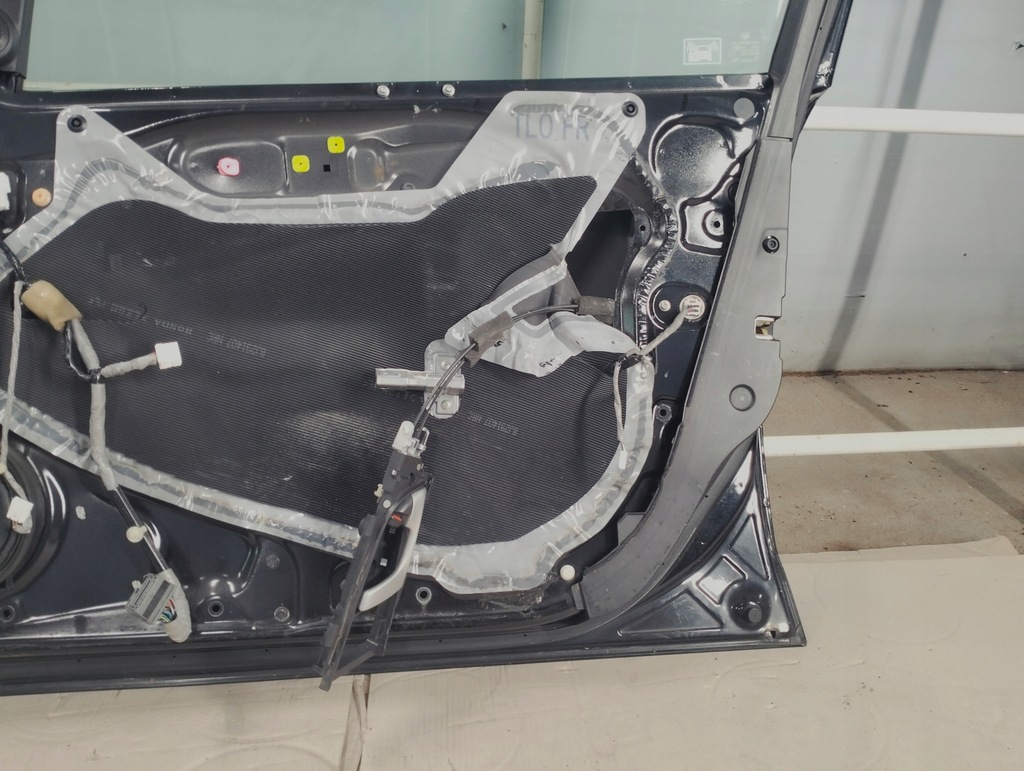 фото №13, Дверь правый перед honda accord viii nh731p