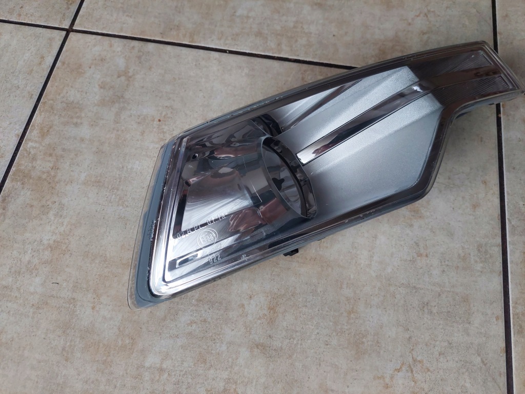 фото №5, Противотуманная фара - правый - citroen c5 iii