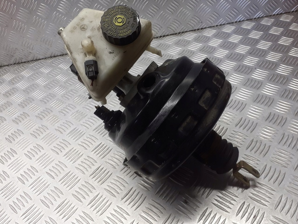 фото №1, Усилитель тормозов mercedes w203 2.0 a004307230