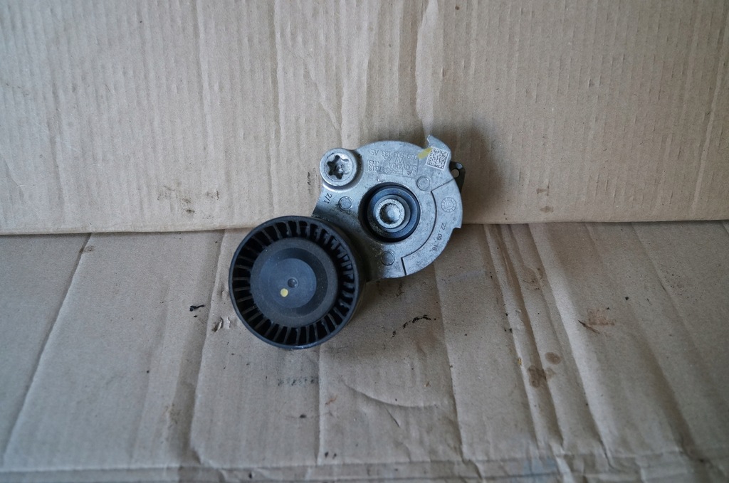 фото №1, Audi q7 4m 3.0tdi натяжитель ремень