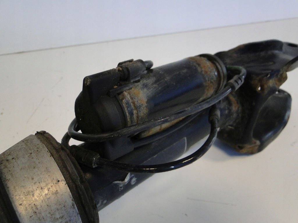 фото №7, Mercedes ml 166 w166 амортизатор передний левый air