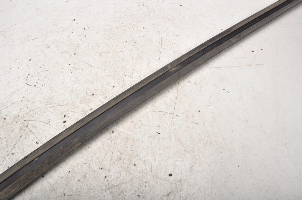 фото №6, Porsche 911 ii 930 защита прокладка порог правая