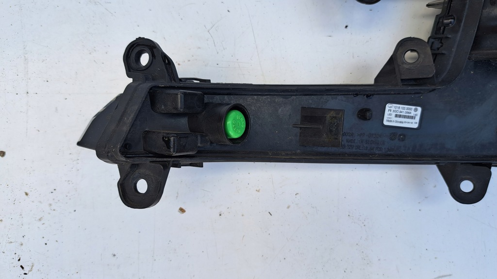 фото №10, Протитуманна фара led drl vw passat b8 gte правий