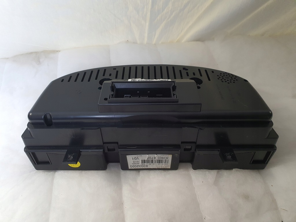 фото №5, Счетчик приборная панель приборы vw passat b6 3c0920870f