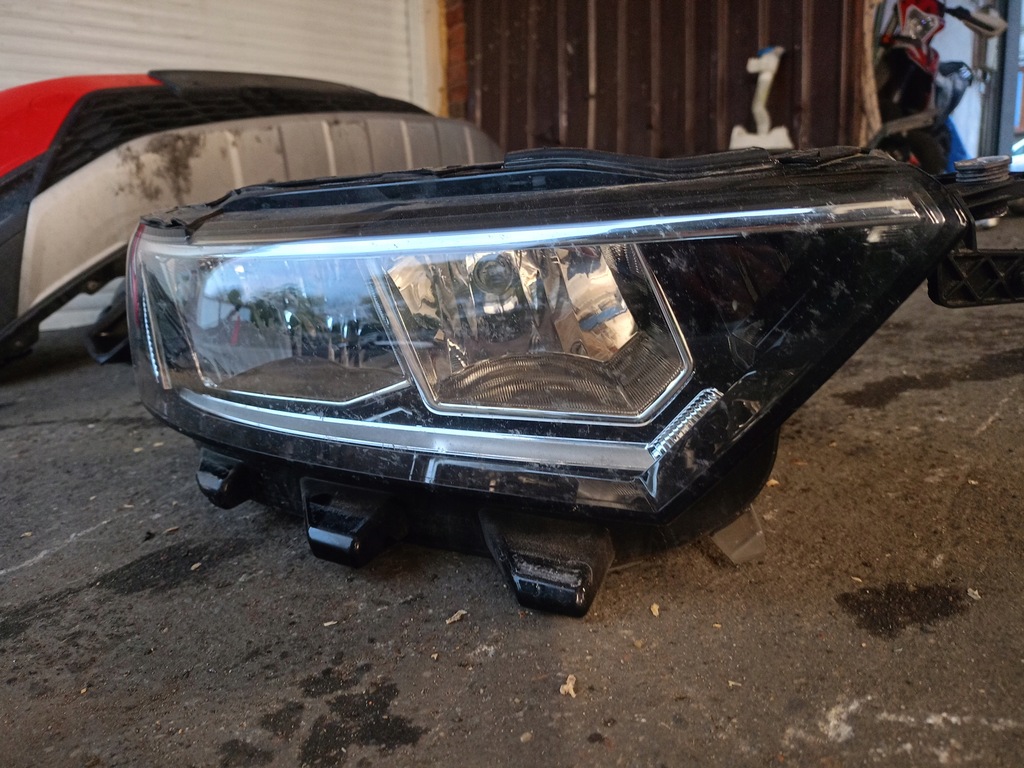 фото №1, Vw t-roc комплект лампы перед 2ga941006c 2ga941005c