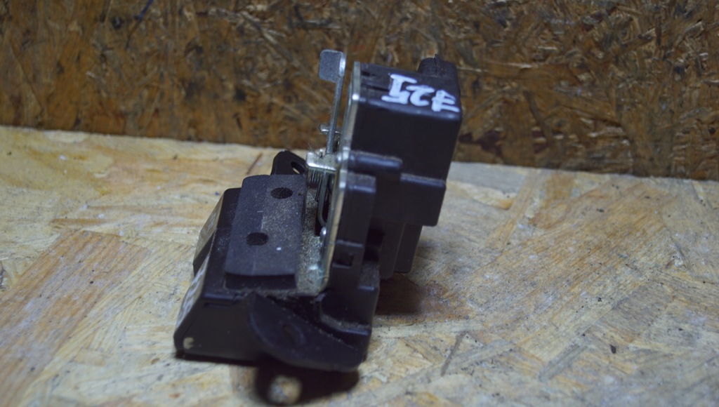 фото №8, Замок крышки багажника задняя kia soul i