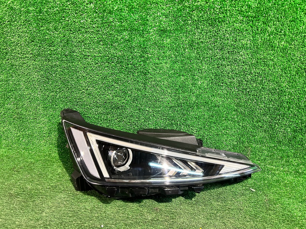 фото №1, Фара правый hyundai elantra vi lift
