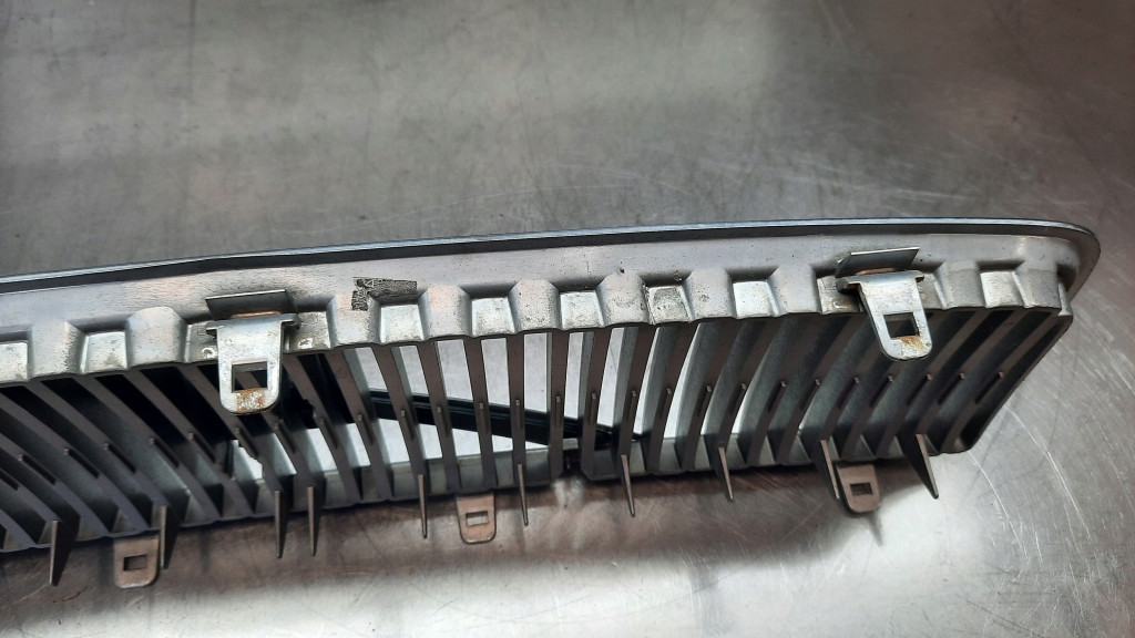 фото №11, Решётка радиатора решётка радиатора 9178087 volvo s80 98-06r