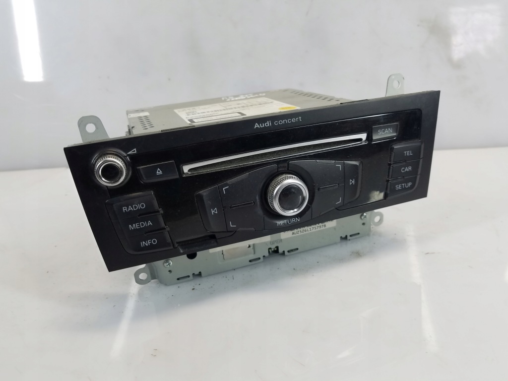 Купити Радіо cd audi a5 8t рестайлінг  8r2035186f