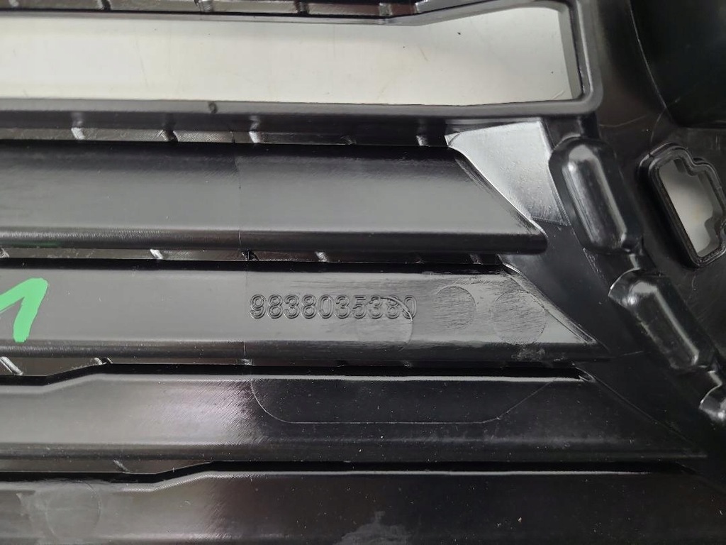 фото №8, Решётка радиатора решётка радиатора бампера перед peugeot 308 iii t1o p5 9838035380