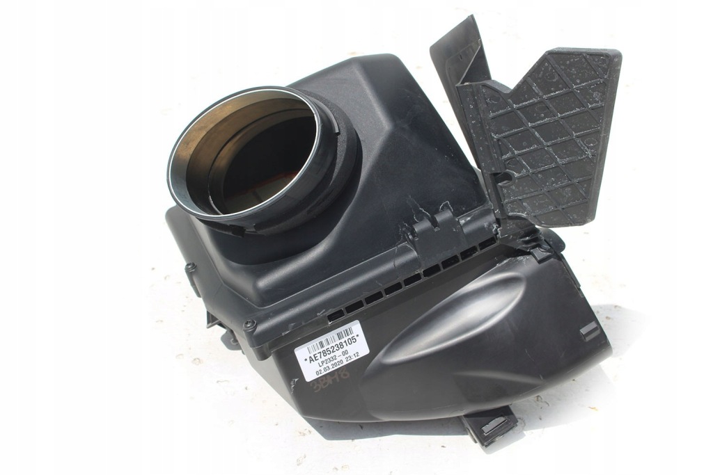 фото №8, Bmw 8 m8 фильтр воздуха 7852379 7852381 двигатель 4.4 v8 f91 f92 f93 корпус