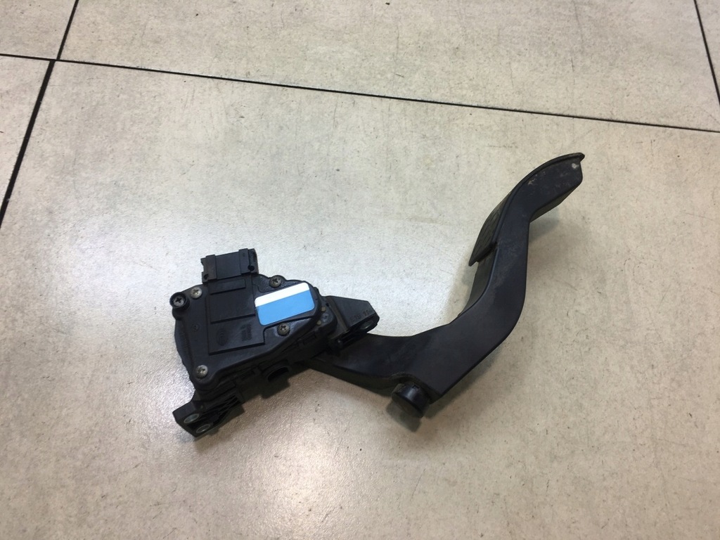 фото №1, Потенціометр газу a6 c5 2.5 tdi 4x4