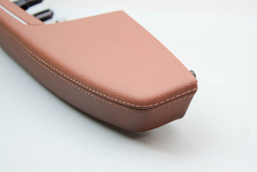 фото №11, Молдинг декоративна обшивка задніх правих двері maserati levante suv m161