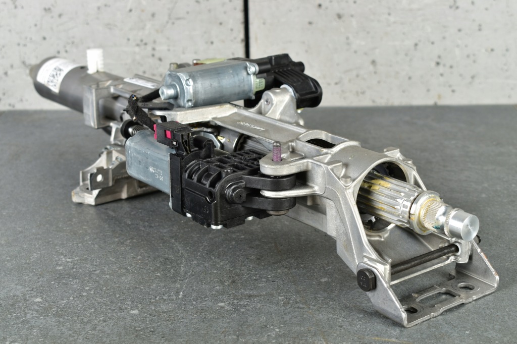 Bmw m5 g90 g99 колонка рулевая электрическая 7908168 с Разборки