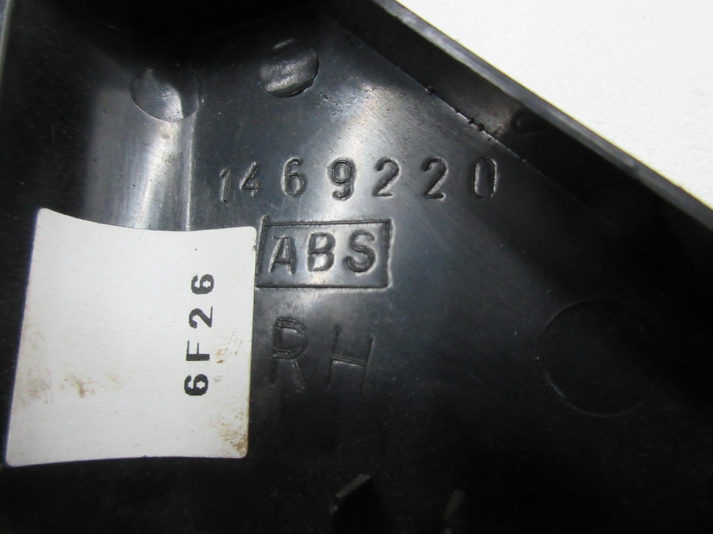 фото №7, Mazda 6 i gg 02- защита заглушка треугольник зеркало