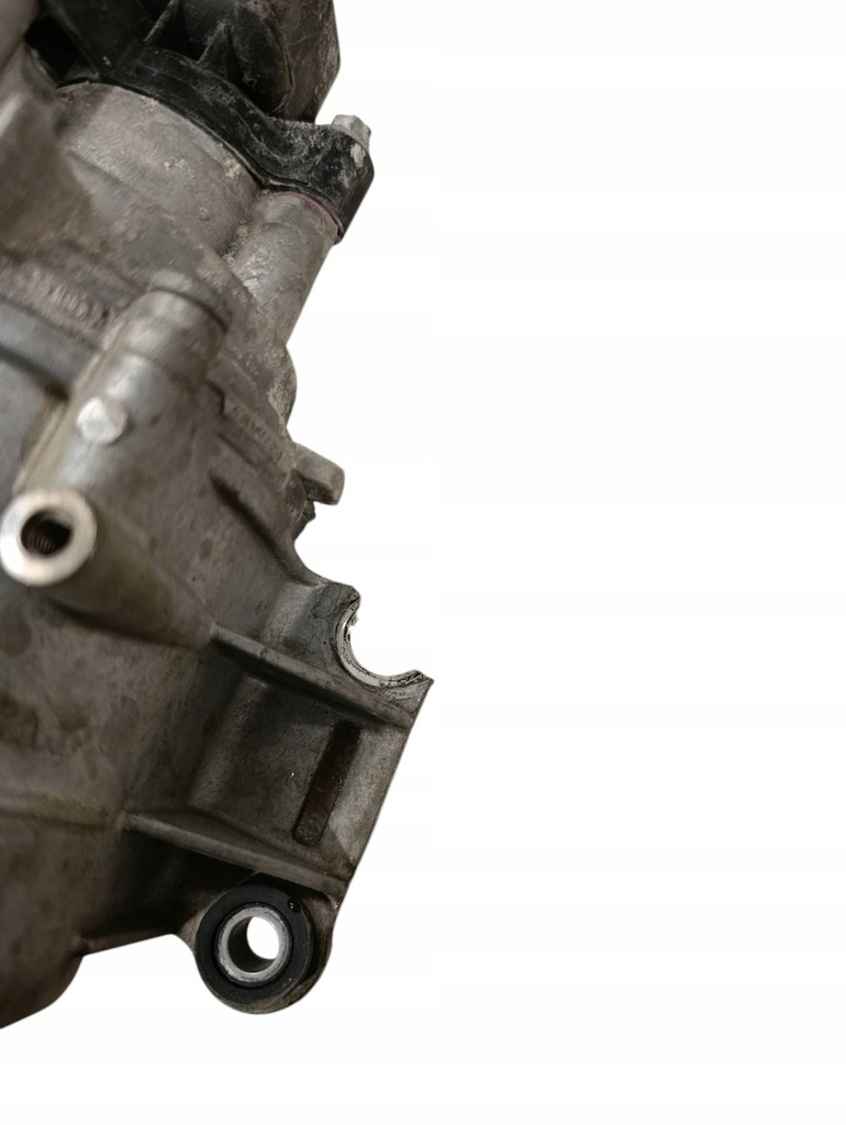 фото №6, Mercedes-benz glc c253 2022 с передний корпус термостатов