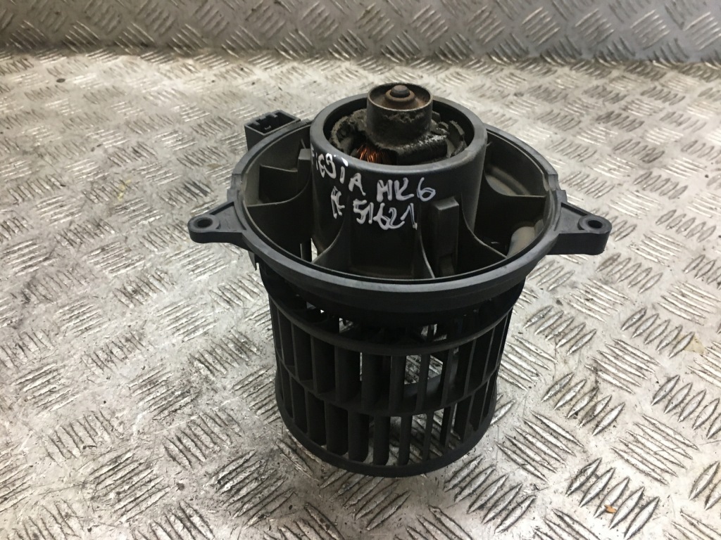 фото №1, Fiesta mk6 вентилятор обдув vp2s6h-18456-ad