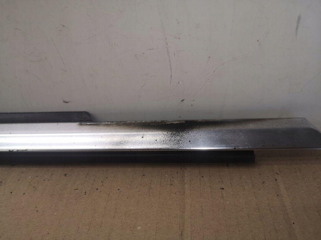 фото №6, Молдинг уплотнитель хром дверь правая vw eos 05-10