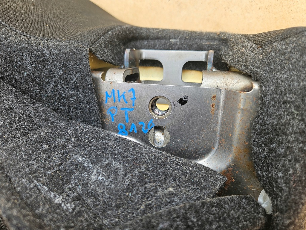 фото №6, Заднє сидіння задня спинка праве задня suzuki swift mk7