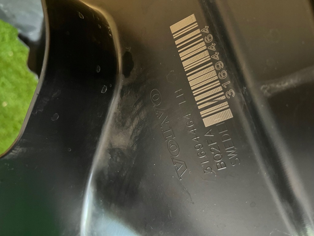 фото №3, Volvo xc60 ii подкрылок левый перед левая передние 31694464