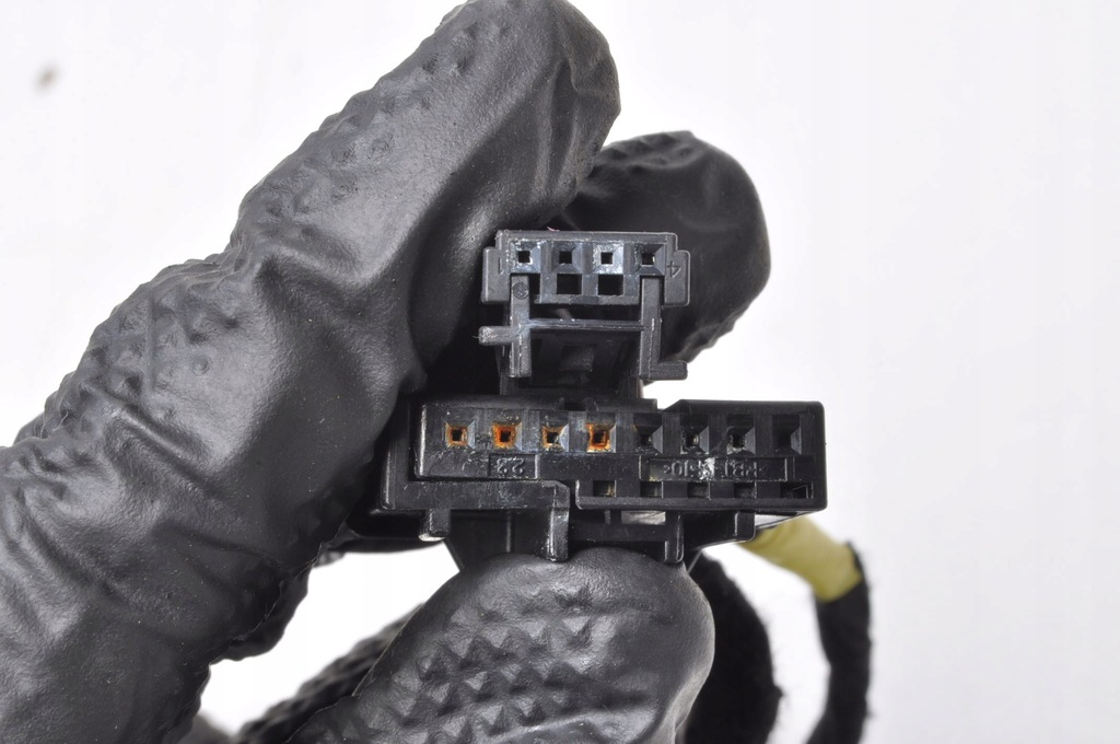 фото №4, Cupra formentor электропроводка жгут дверь правый перед rhd 5fc971120r 2023r