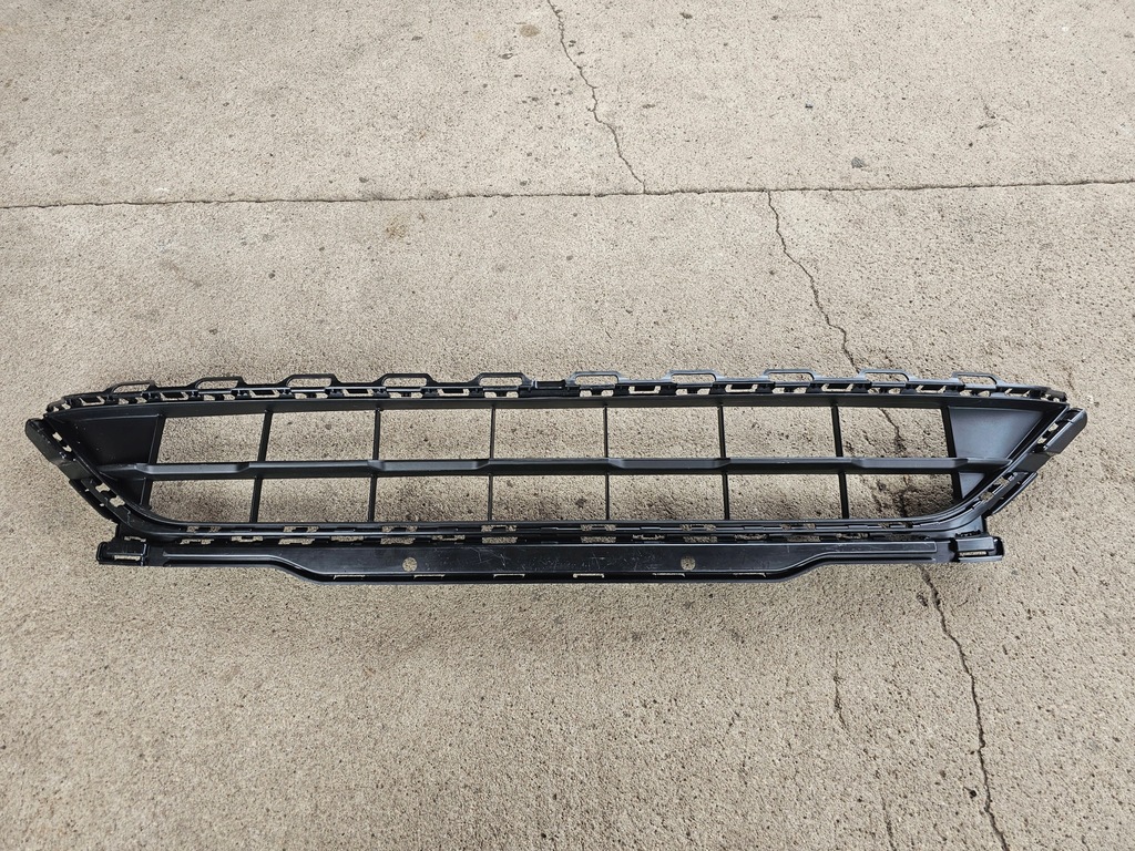 фото №2, Vw t-roc r-line решётка бампера передний перед 2ga853677f