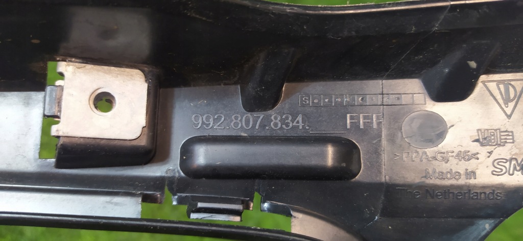 фото №7, Решётка рамка защита трубы выхлоп porsche 911 992