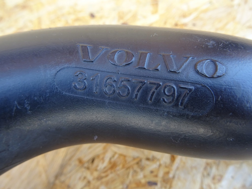 фото №2, Volvo xc60 ii труба 31657797