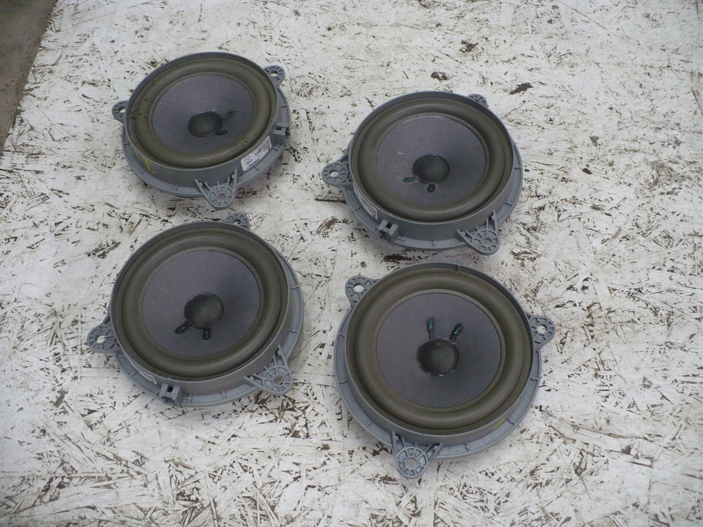 фото №1, Динамік динаміки renault latitude 281445053r 3158390010 bose