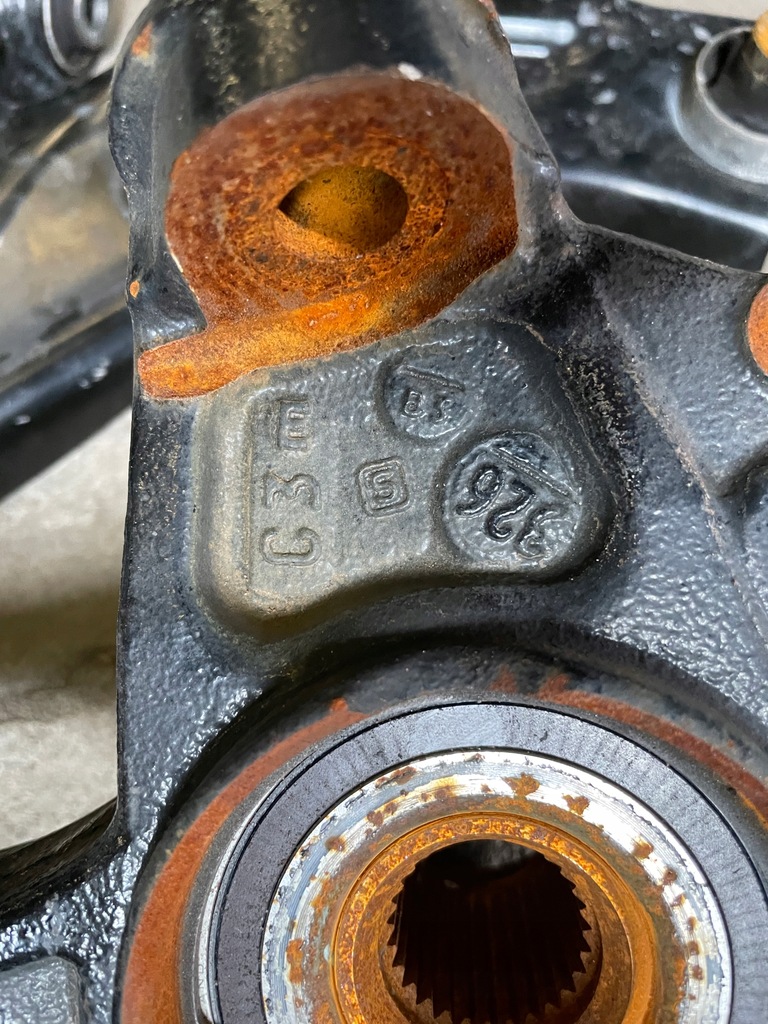 фото №8, Peugeot 308 ii рычаг амортизатор поворотный кулак