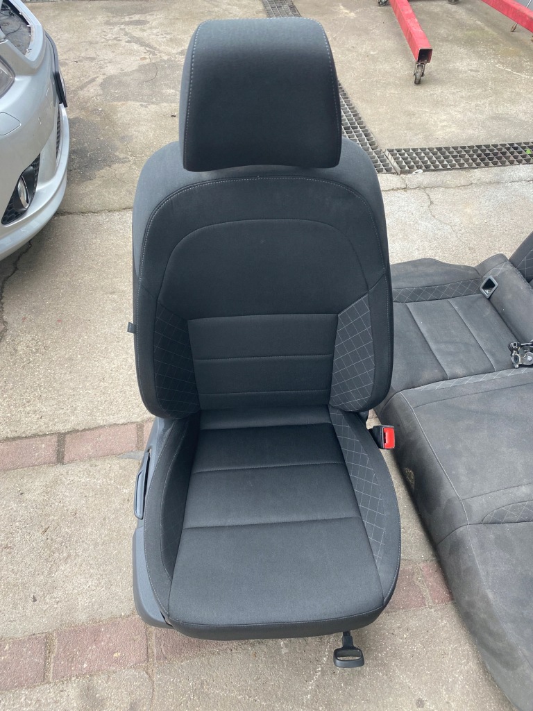 фото №5, Сидіння пасажира заднє сидіння задня skoda superb iii правий