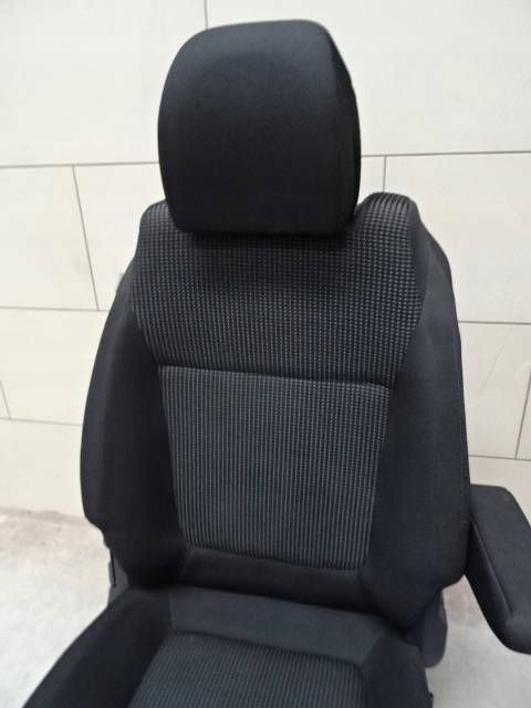 фото №5, Сиденье правый перед peugeot 5008 nr125