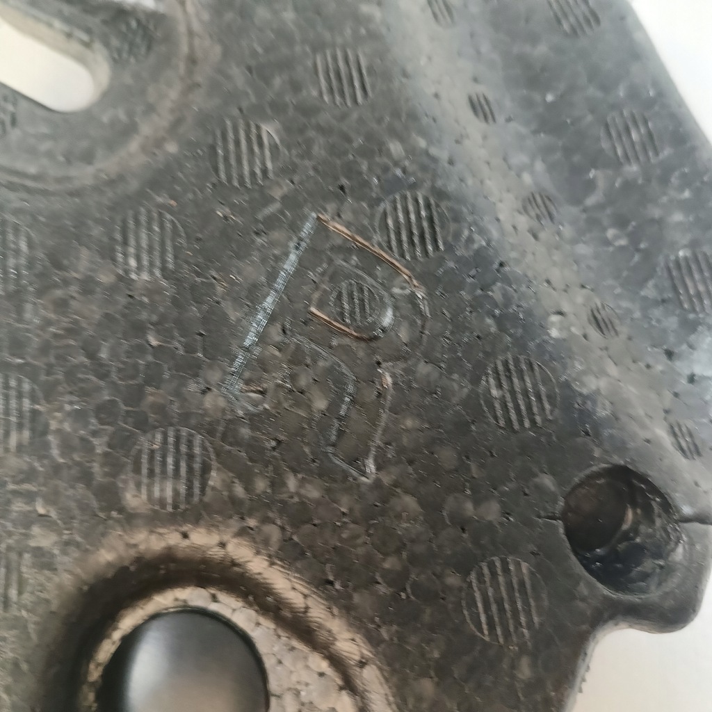 фото №11, Ford escape 20- шумоизоляция пена пассажира usa lj6bs02292ac