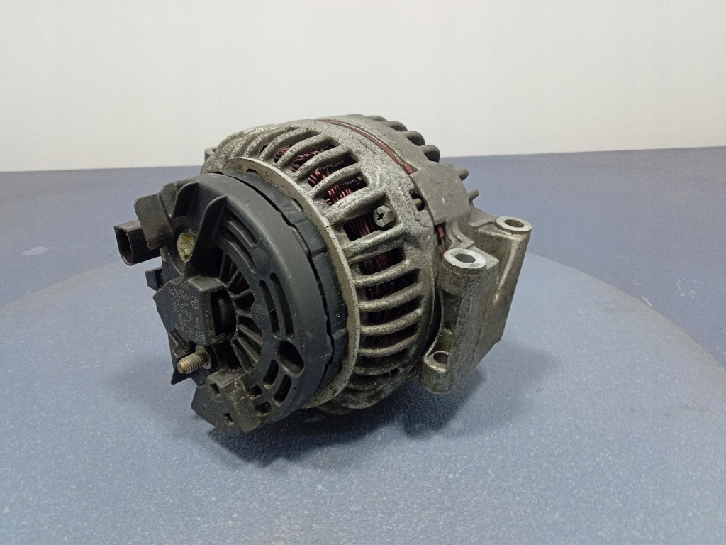 Mercedes e w211 e200 компресор 163km 271.941 генератор 150a a2711541002 Недорого