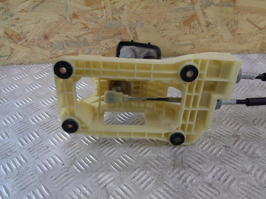 фото №8, Домкрат выборщик тросы переключения передач kia ceed 2 ii 1.6 gdi 12- 43700-a2500