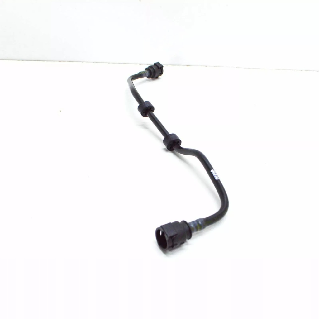 Bmw 7 g12 патрубок chłodnicy-zbiornika розширювальний 17128602668 oem Київ