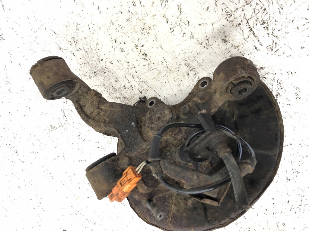 фото №5, Поворотный кулак ступица левый задняя honda civic vii 5d 1.7