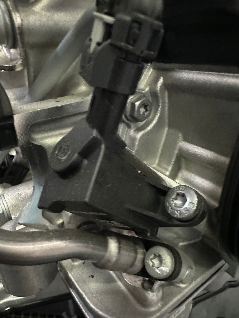 фото №16, Шланг клапан пального 05e906052 05e133366bk audi vw seat skoda 1.5 tfsi tsi