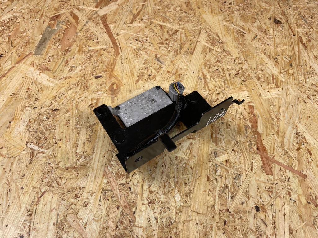 фото №9, Радар датчик distronic кронштейн nissan micra k14 28438-5fa2a 2016-