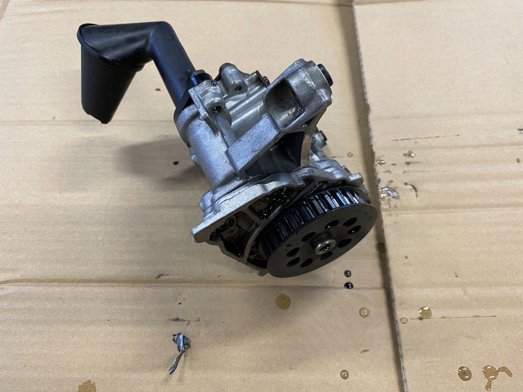 фото №6, Насос масла vw t6 2.0tdi 04l145208p vw оригинальный номер