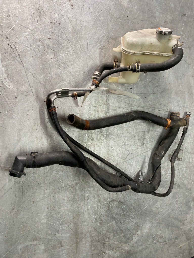 фото №1, Бак расширительный + провода wody c4 aircross