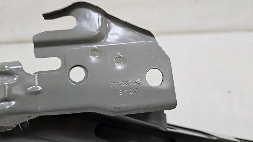 Крило перед передній правий tesla model 3 новий оригінал Ціна