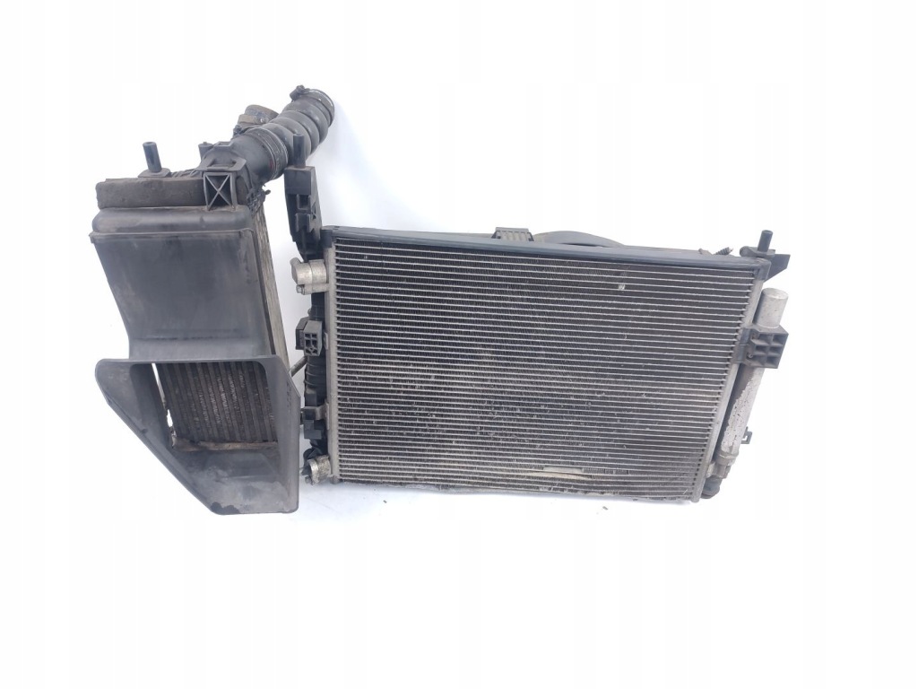 фото №1, Радиатор радиатор комплект вентилятор ford focus mk3 1.6 tdci