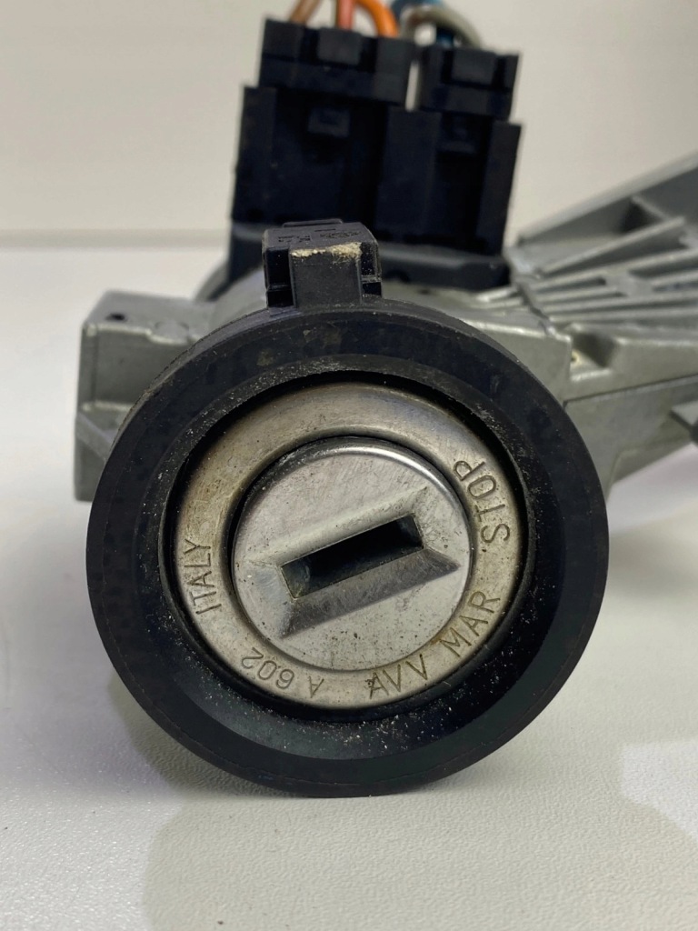 Замок зажигания alfa romeo giulietta Доставка