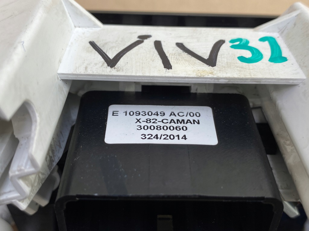 фото №11, Панель обдув renault traffic iii opel vivaro кондиционера e 1093049 ac