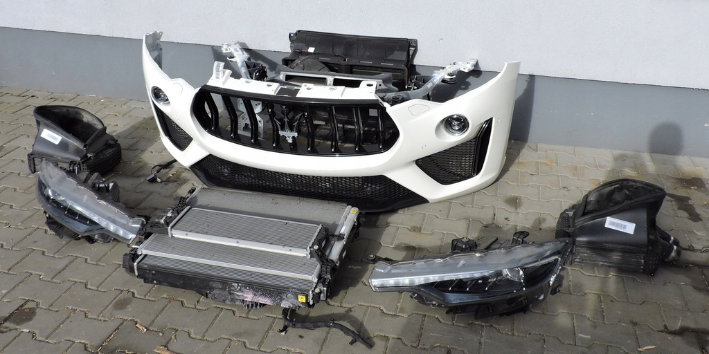 фото №7, Перед kompletny maserati levante trofeo gts