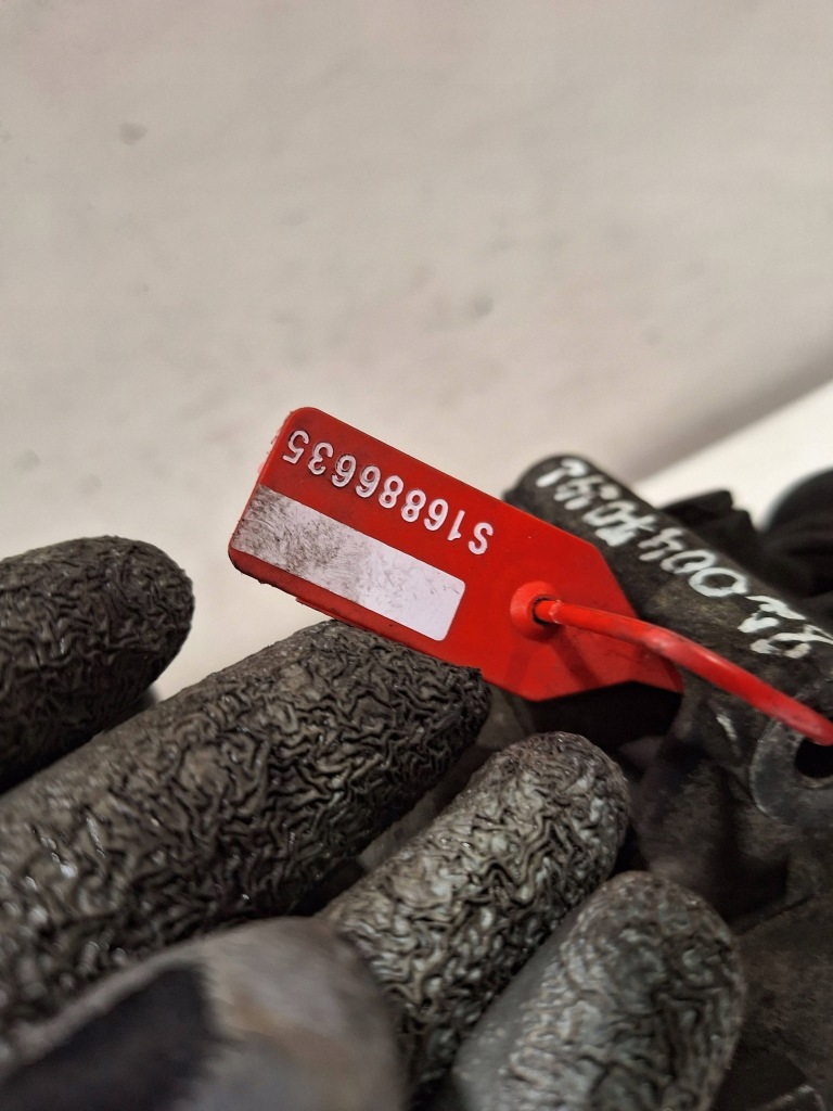 фото №7, Компрессор кондиционера 8200470242 renault scenic ii 1.6 16v 03-