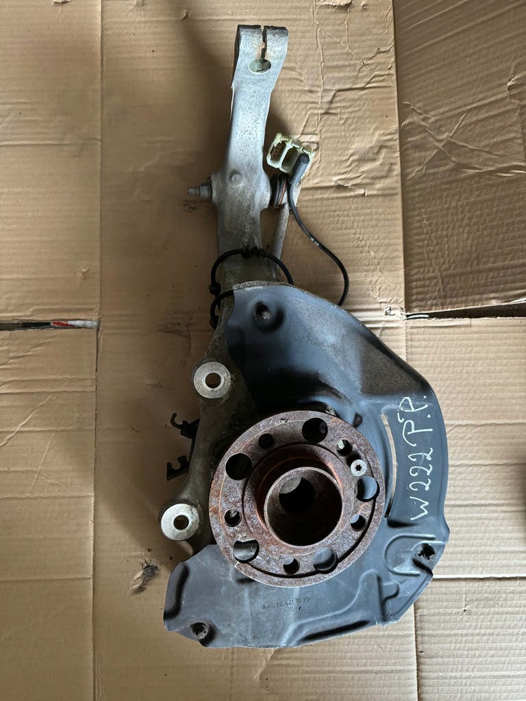 фото №1, Mercedes w222 4matic ступица поворотный кулак правая перед