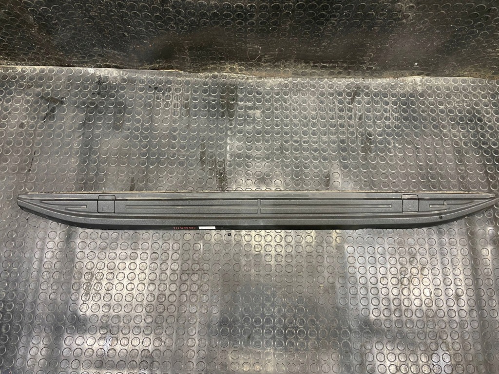 фото №1, Ford ranger mk6 vi 22- молдинг верхний борта крышки багажника