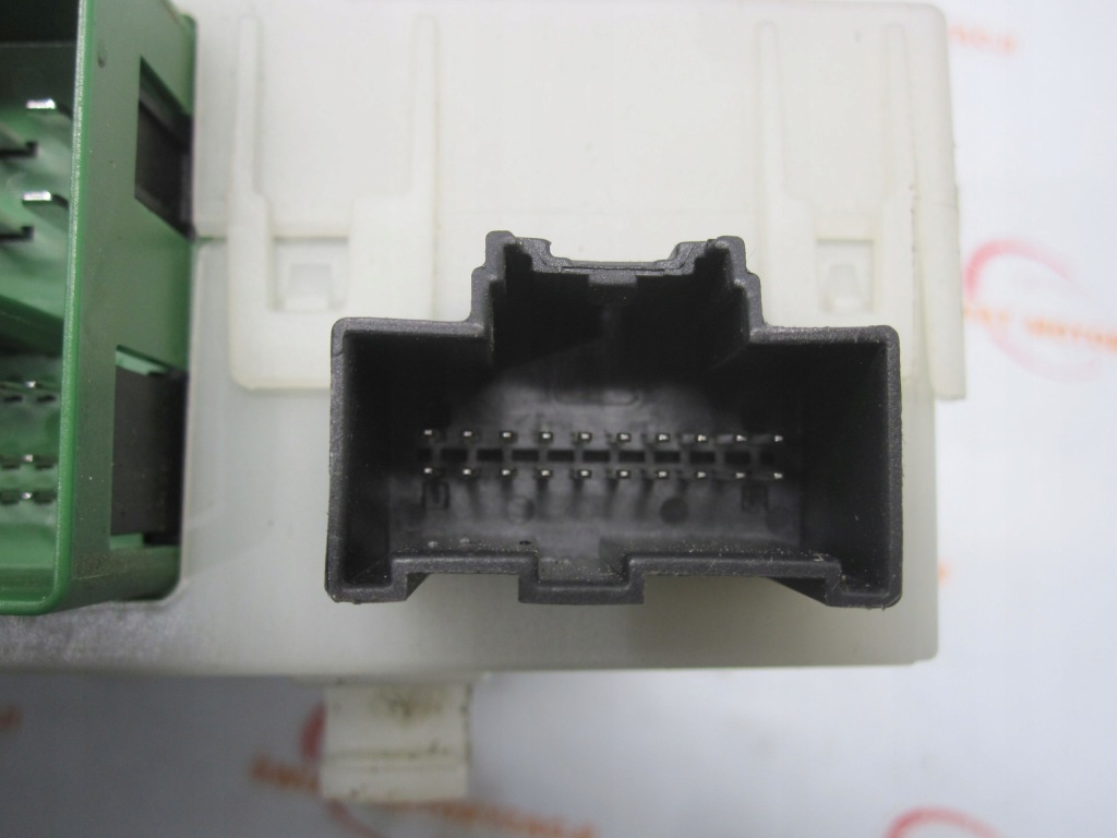 Land rover freelander 2 06r модуль комфорта коробка bsi 6g9t-14d572-la с Разборки